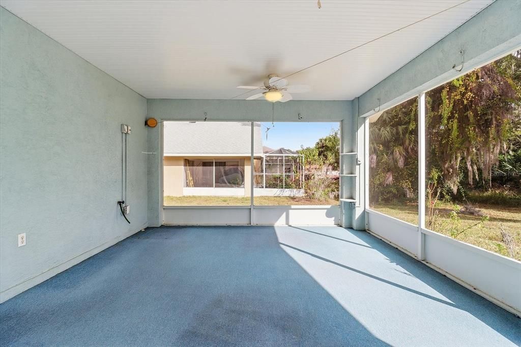 For Sale: $239,900 (2 beds, 2 baths, 1396 Square Feet)