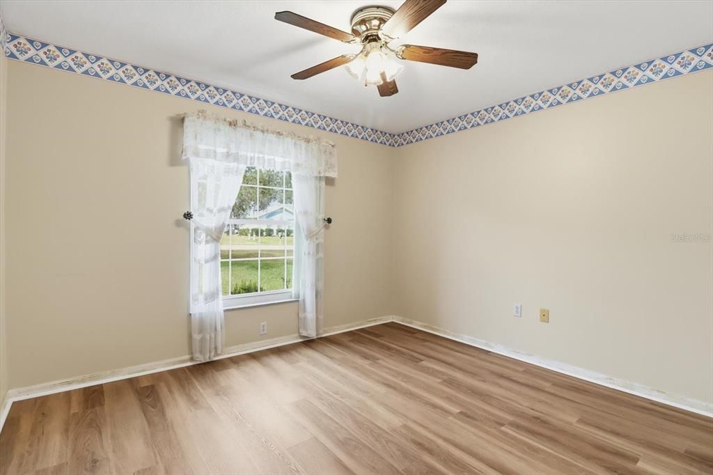 For Sale: $239,900 (2 beds, 2 baths, 1396 Square Feet)