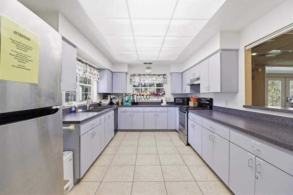 For Sale: $239,900 (2 beds, 2 baths, 1396 Square Feet)