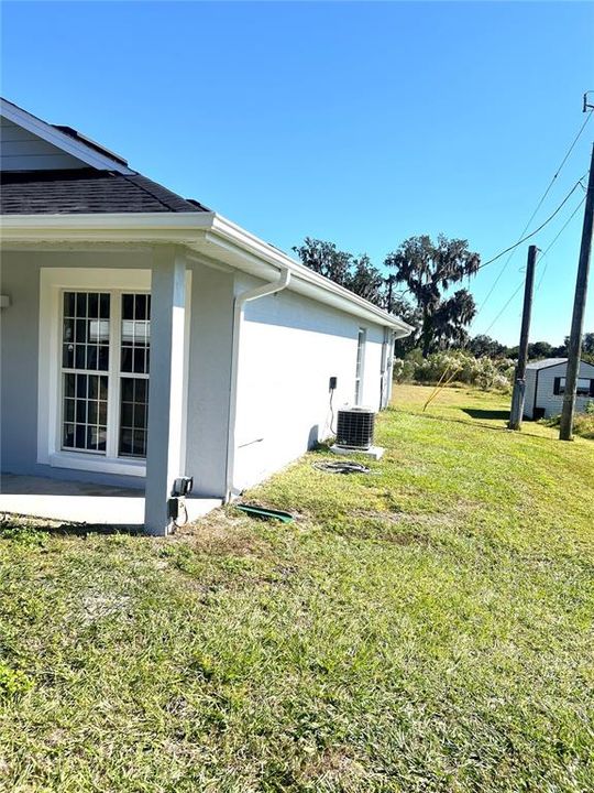 待售: $590,000 (2 贝兹, 2 浴室, 1060 平方英尺)