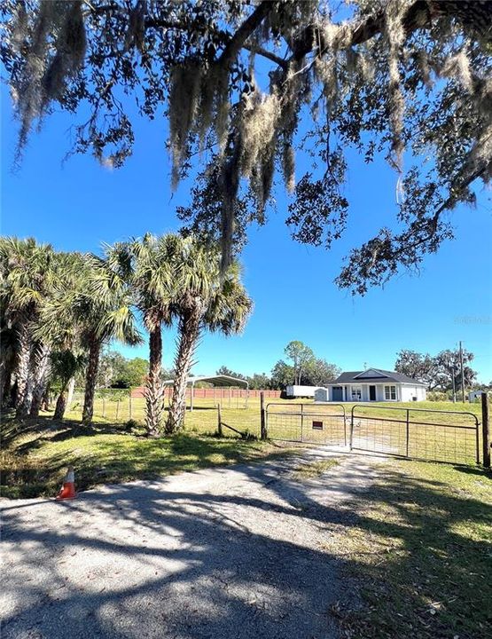 待售: $590,000 (2 贝兹, 2 浴室, 1060 平方英尺)