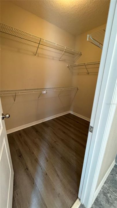 出租: $2,300 (3 贝兹, 2 浴室, 1740 平方英尺)