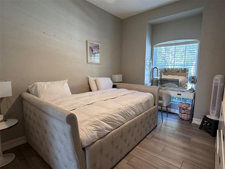 For Rent: $4,675 (3 beds, 2 baths, 2081 Square Feet)