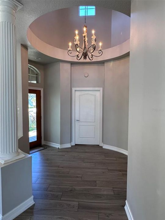 For Rent: $4,675 (3 beds, 2 baths, 2081 Square Feet)