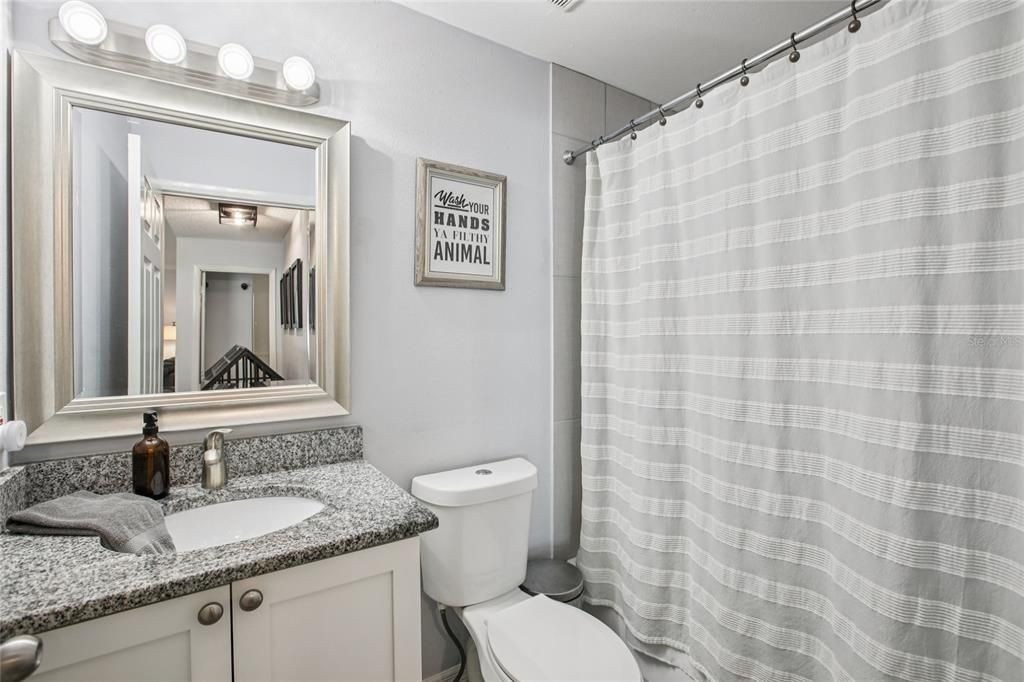 待售: $425,000 (3 贝兹, 2 浴室, 1325 平方英尺)