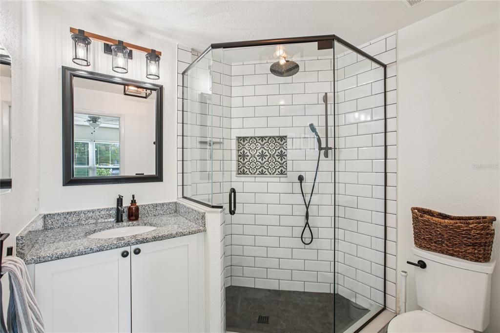 待售: $425,000 (3 贝兹, 2 浴室, 1325 平方英尺)