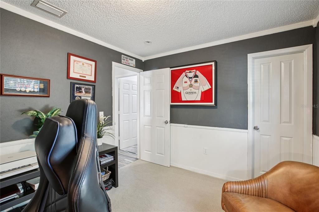 待售: $425,000 (3 贝兹, 2 浴室, 1325 平方英尺)