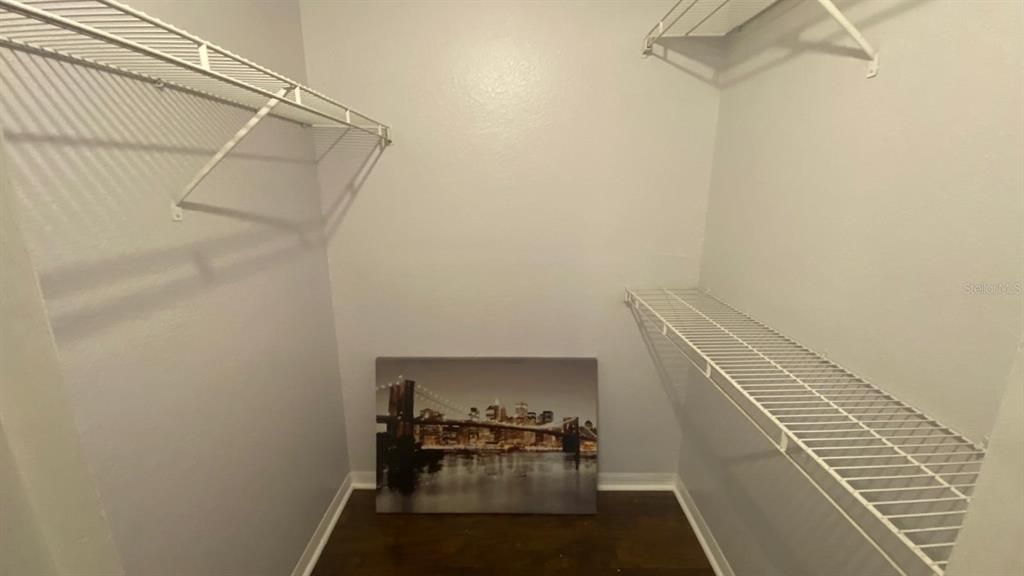 出租: $1,750 (2 贝兹, 2 浴室, 836 平方英尺)