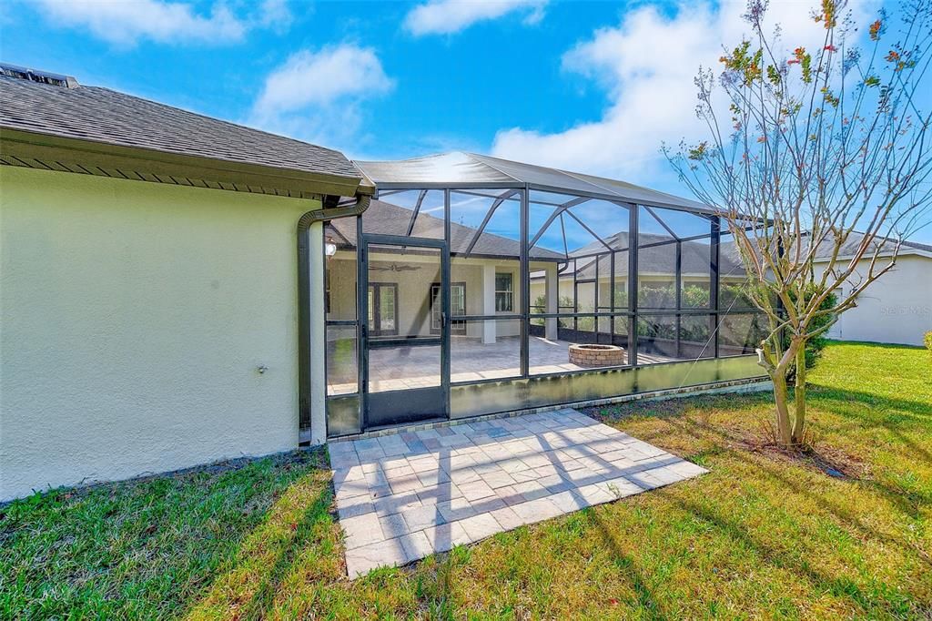 En Venta: $514,900 (4 camas, 3 baños, 2258 Pies cuadrados)