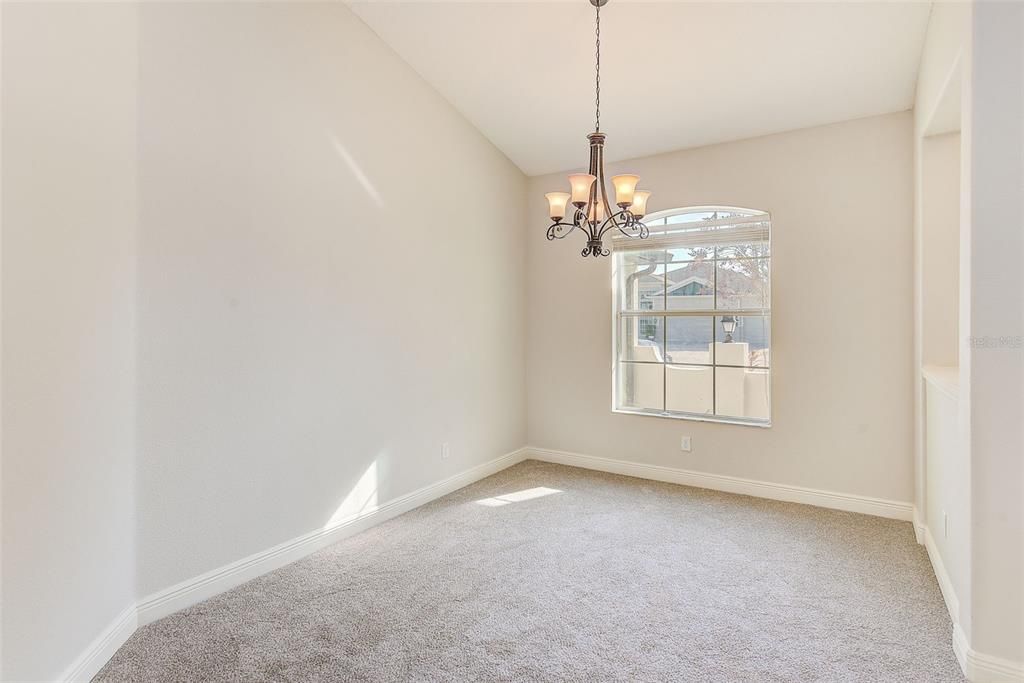 En Venta: $514,900 (4 camas, 3 baños, 2258 Pies cuadrados)