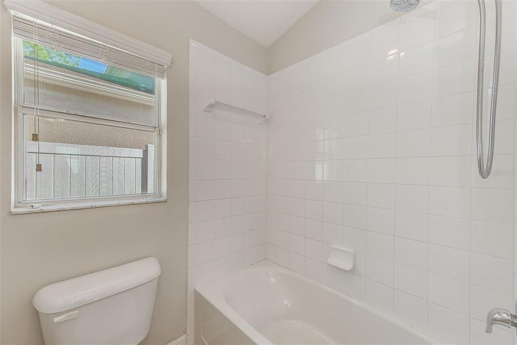 En Venta: $514,900 (4 camas, 3 baños, 2258 Pies cuadrados)