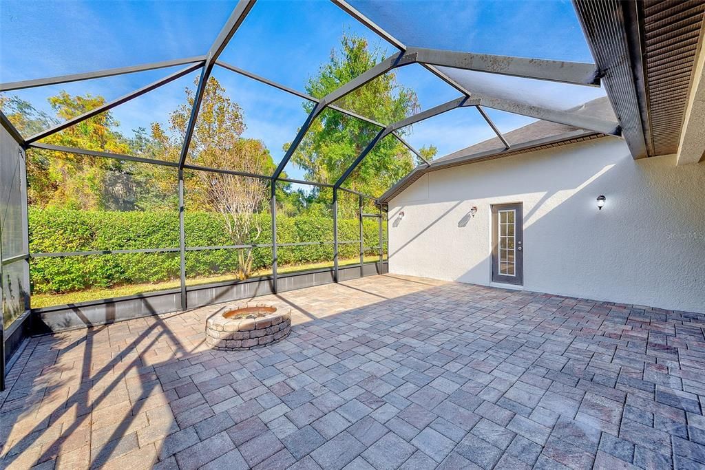 En Venta: $514,900 (4 camas, 3 baños, 2258 Pies cuadrados)