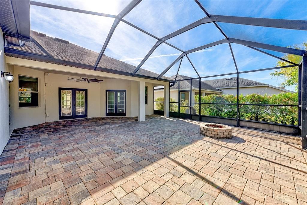 En Venta: $514,900 (4 camas, 3 baños, 2258 Pies cuadrados)