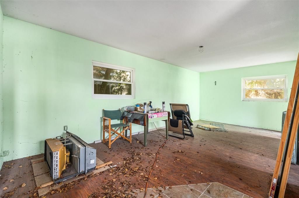 En Venta: $199,000 (4 camas, 3 baños, 1284 Pies cuadrados)