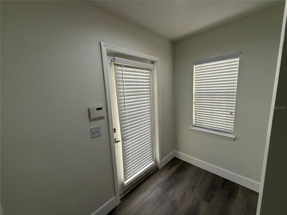 For Rent: $3,950 (3 beds, 2 baths, 2022 Square Feet)