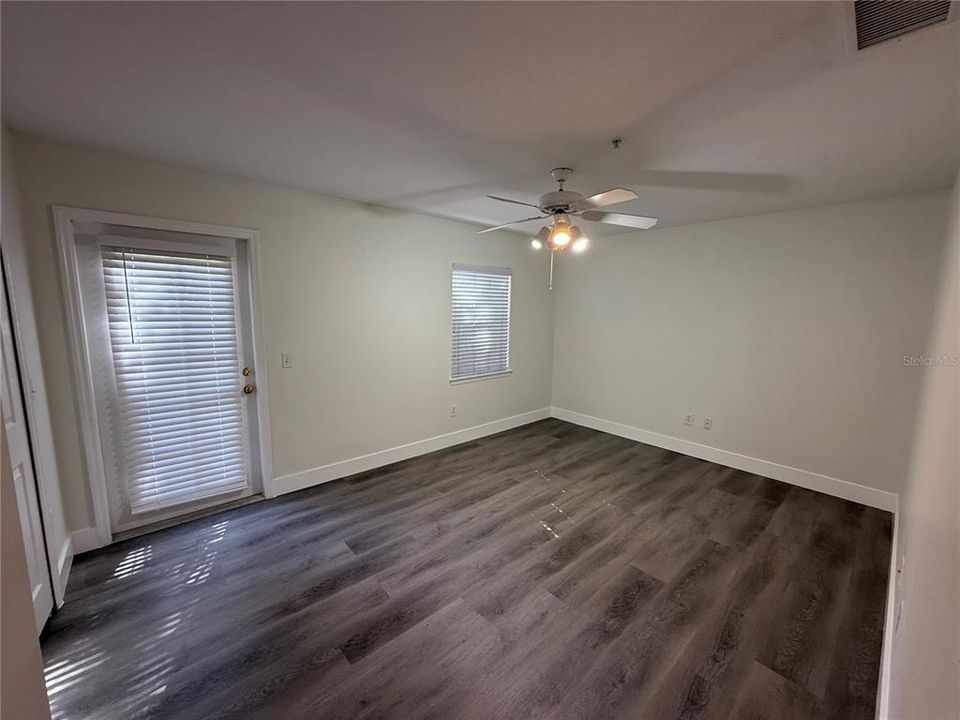 For Rent: $3,950 (3 beds, 2 baths, 2022 Square Feet)