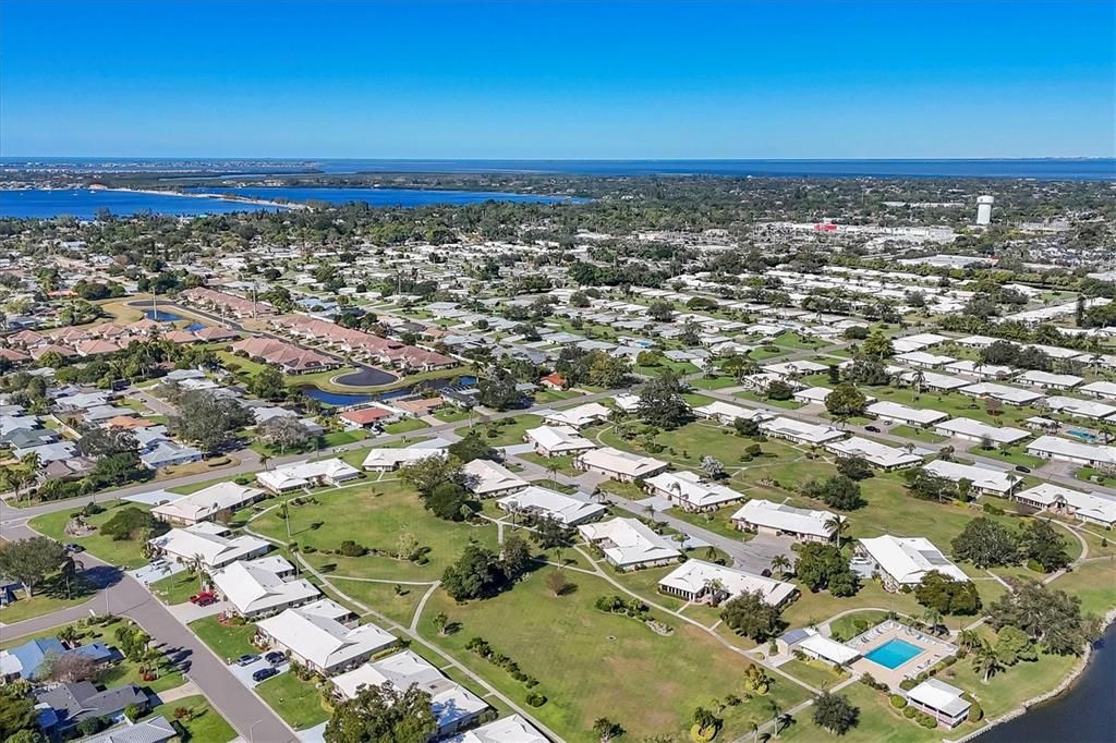 For Sale: $392,500 (2 beds, 2 baths, 2154 Square Feet)