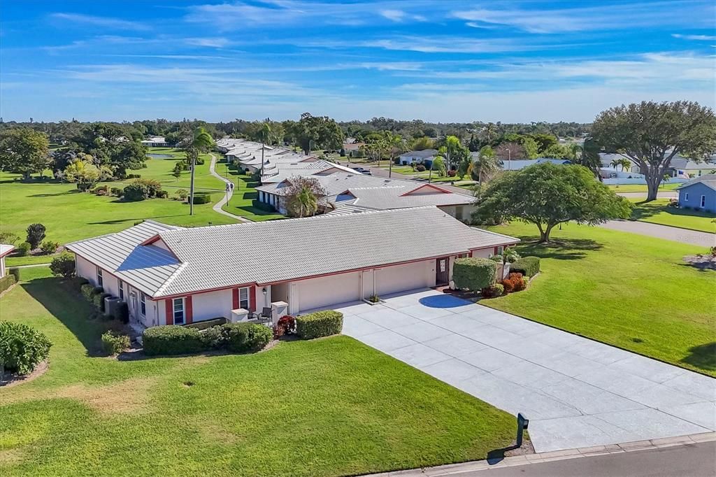 For Sale: $392,500 (2 beds, 2 baths, 2154 Square Feet)