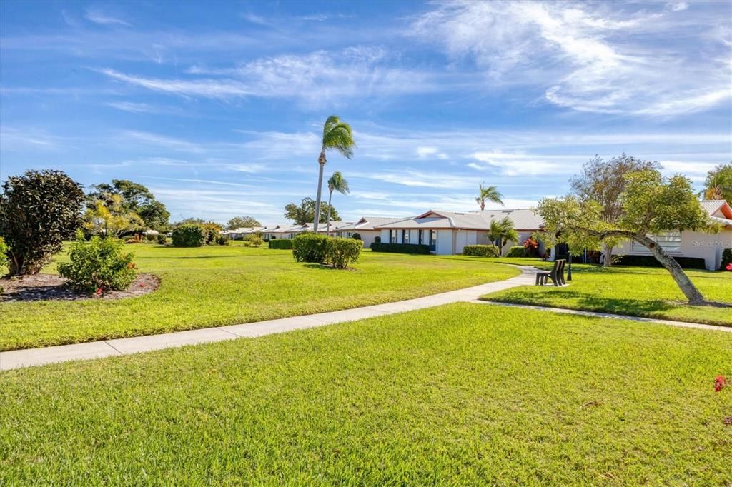 For Sale: $392,500 (2 beds, 2 baths, 2154 Square Feet)