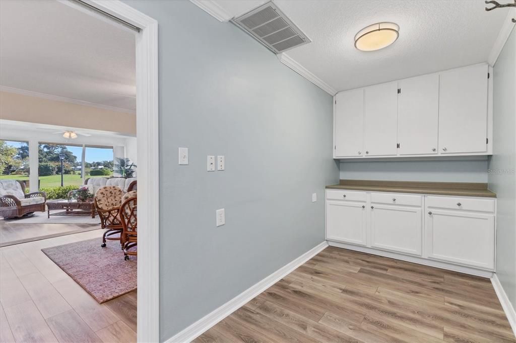 For Sale: $392,500 (2 beds, 2 baths, 2154 Square Feet)