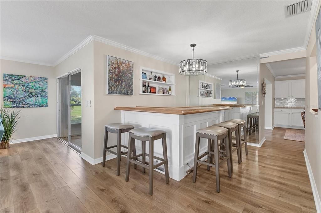 For Sale: $392,500 (2 beds, 2 baths, 2154 Square Feet)