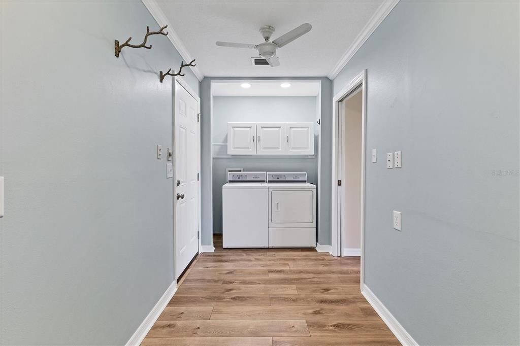 For Sale: $392,500 (2 beds, 2 baths, 2154 Square Feet)