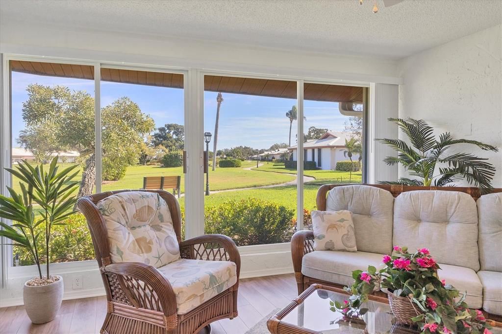 For Sale: $392,500 (2 beds, 2 baths, 2154 Square Feet)