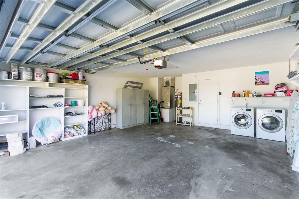 For Rent: $2,200 (3 beds, 2 baths, 1635 Square Feet)