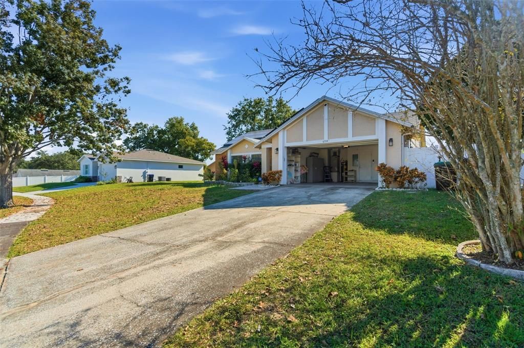 For Rent: $2,200 (3 beds, 2 baths, 1635 Square Feet)