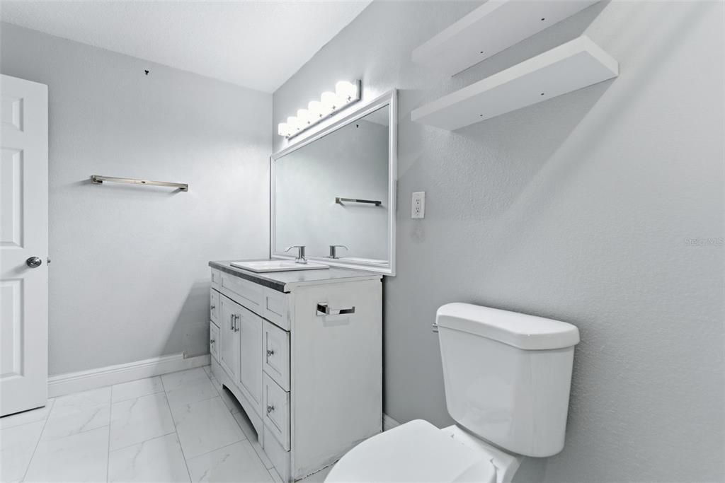 For Rent: $2,200 (3 beds, 2 baths, 1635 Square Feet)