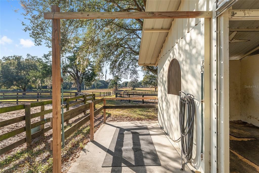 For Sale: $1,299,000 (3 beds, 2 baths, 1877 Square Feet)