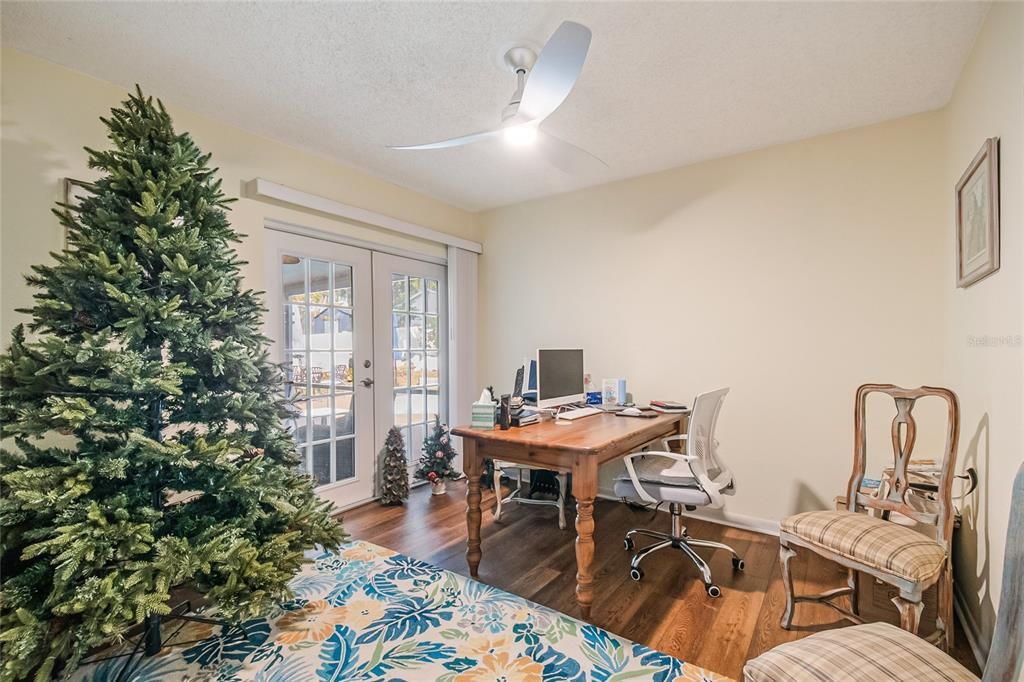 For Sale: $469,995 (4 beds, 2 baths, 1871 Square Feet)