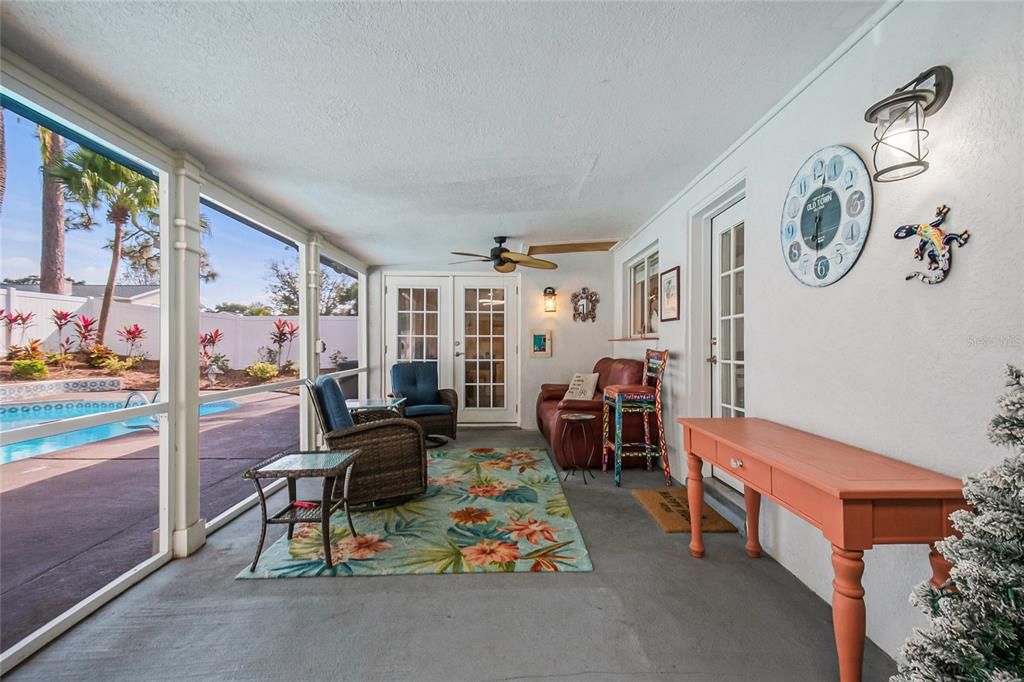 For Sale: $469,995 (4 beds, 2 baths, 1871 Square Feet)