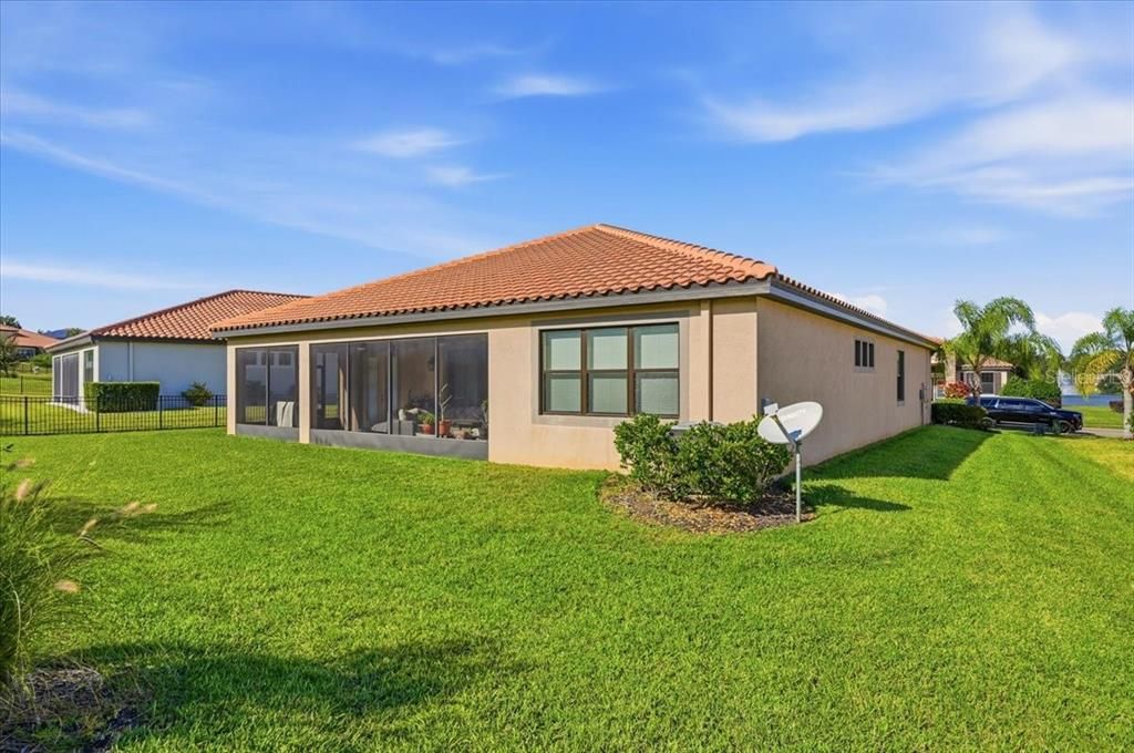 En Venta: $635,000 (4 camas, 3 baños, 2546 Pies cuadrados)