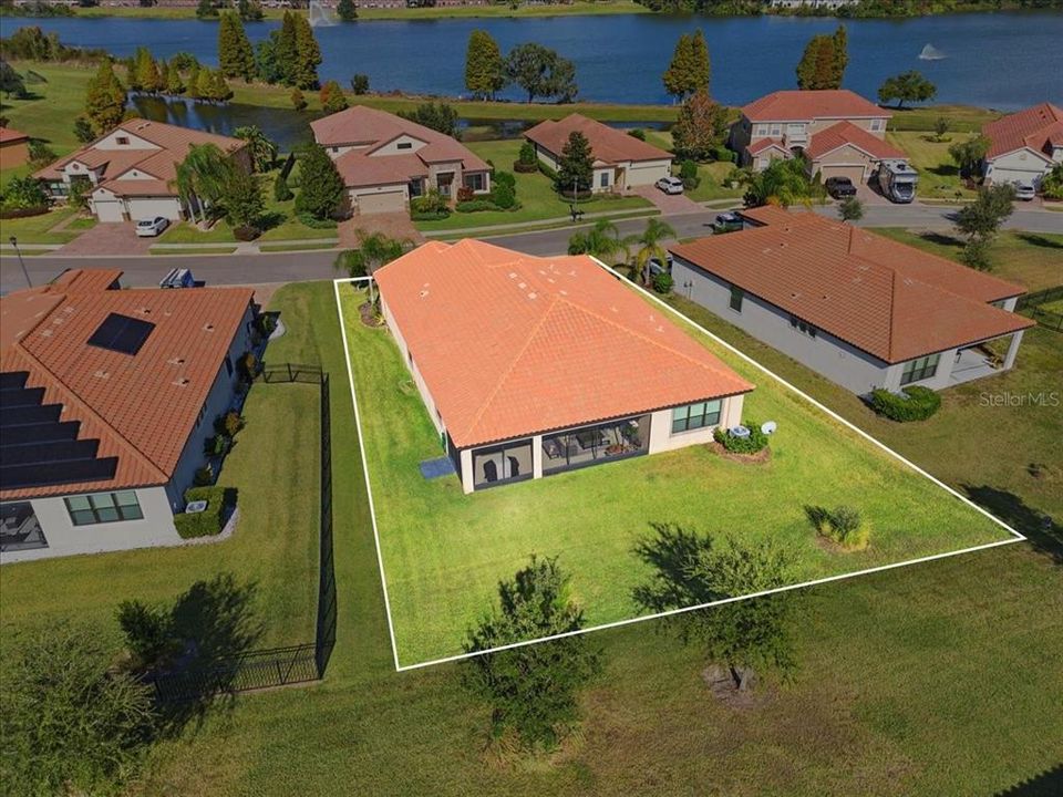 En Venta: $635,000 (4 camas, 3 baños, 2546 Pies cuadrados)