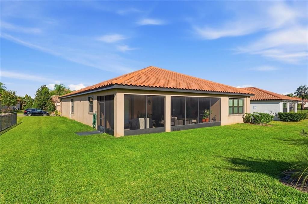 En Venta: $635,000 (4 camas, 3 baños, 2546 Pies cuadrados)