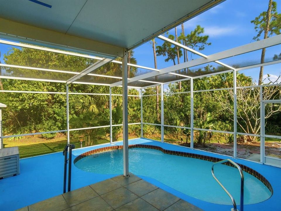 En Venta: $229,900 (2 camas, 2 baños, 1404 Pies cuadrados)