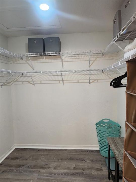 For Rent: $2,400 (2 beds, 2 baths, 1346 Square Feet)