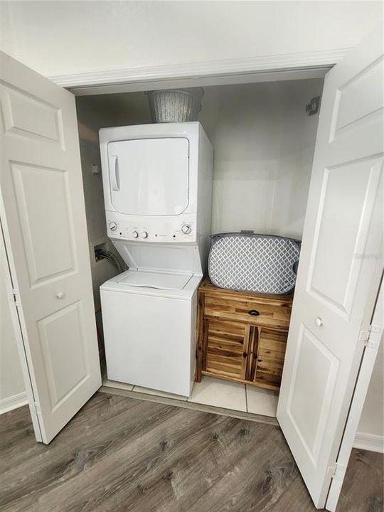 For Rent: $2,400 (2 beds, 2 baths, 1346 Square Feet)