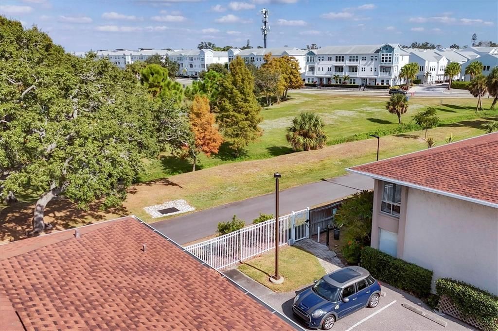 待售: $219,000 (2 贝兹, 2 浴室, 875 平方英尺)