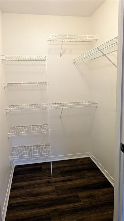 待售: $210,000 (2 贝兹, 1 浴室, 871 平方英尺)