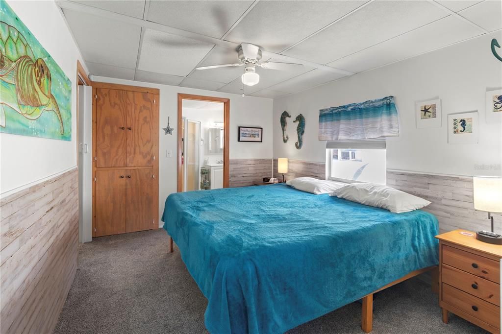 For Sale: $224,900 (2 beds, 2 baths, 795 Square Feet)