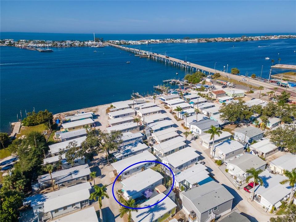 For Sale: $224,900 (2 beds, 2 baths, 795 Square Feet)