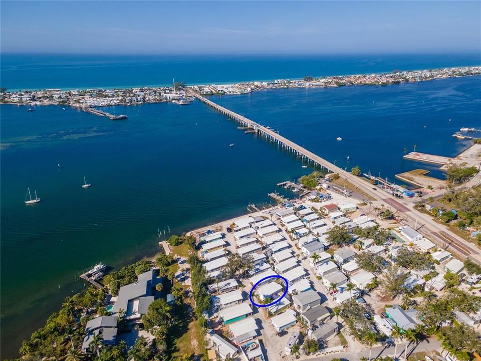 For Sale: $224,900 (2 beds, 2 baths, 795 Square Feet)