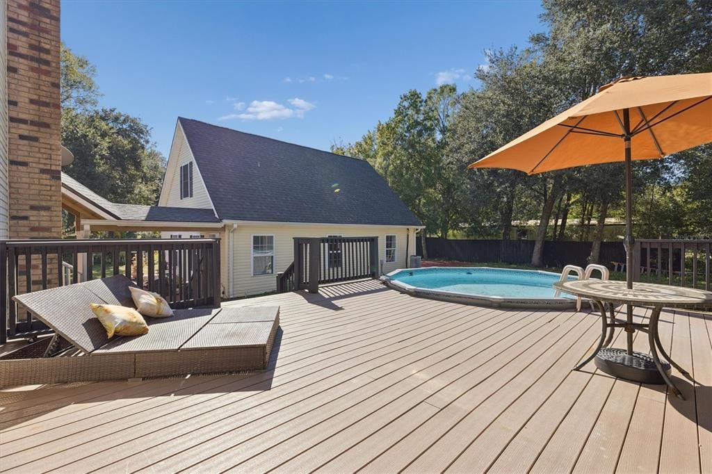 For Sale: $800,000 (4 beds, 3 baths, 2078 Square Feet)