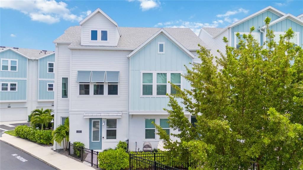 待售: $735,000 (3 贝兹, 3 浴室, 1757 平方英尺)