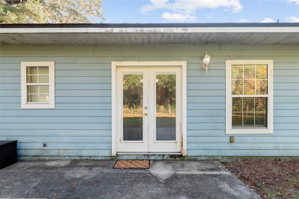 待售: $305,000 (3 贝兹, 2 浴室, 1524 平方英尺)