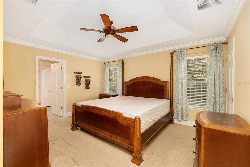 待售: $305,000 (3 贝兹, 2 浴室, 1524 平方英尺)