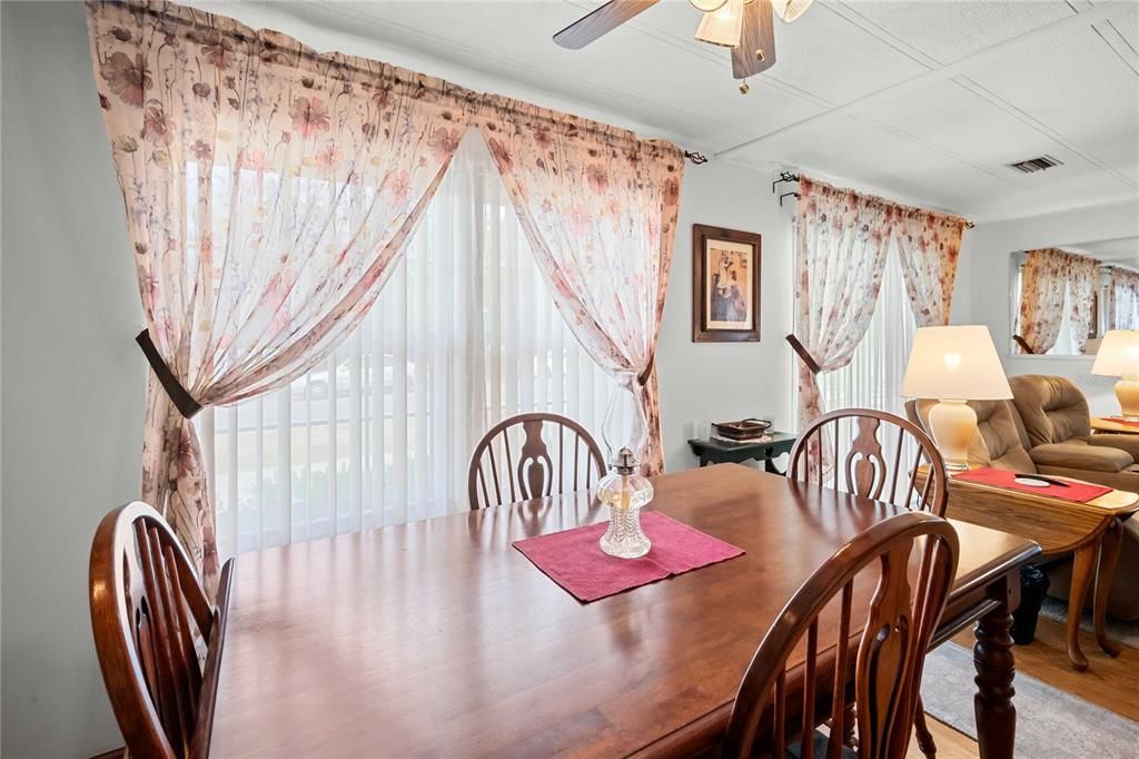 For Sale: $174,900 (2 beds, 2 baths, 1056 Square Feet)