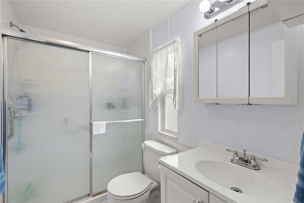 For Sale: $174,900 (2 beds, 2 baths, 1056 Square Feet)